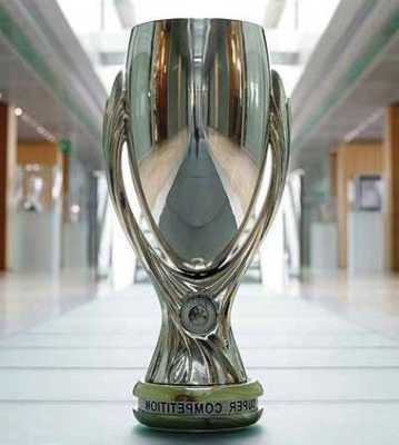 欧洲杯奖杯是什么做的，欧洲杯的奖杯叫什么?？